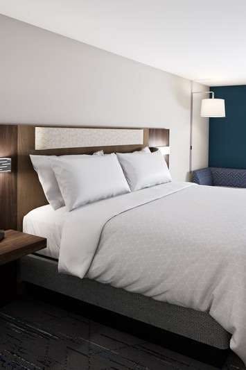 Hotel Holiday Inn Express Akron Nw Fairlawn photo 1