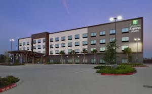 Holiday Inn Express & Suites Houston North Woodlands Area
