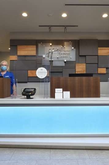 Hotel Holiday Inn Express & Suites Houston North Woodlands Area photo 5