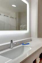 Hotel Holiday Inn Express Wilmington Porters Neck photo 4