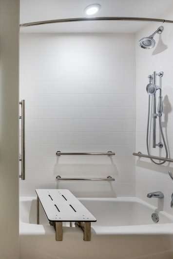 Hotel Holiday Inn Express & Suites Santa Ana Orange County photo 4