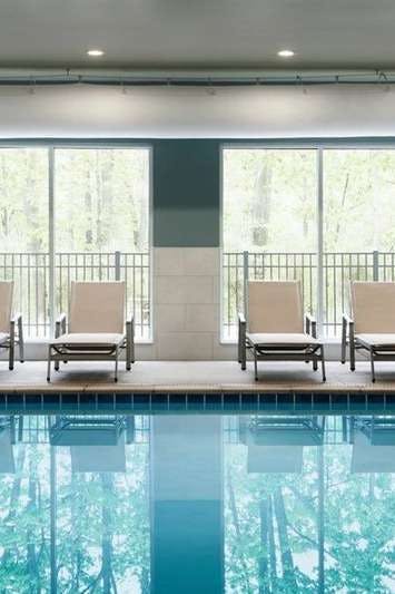 Hotel Holiday Inn Express & Suites Little Rock Downtown photo 5