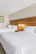 Hotel Holiday Inn Express & Suites Lincoln Downtown photo 2