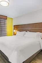 Hotel Holiday Inn Express & Suites Lincoln Downtown photo 1