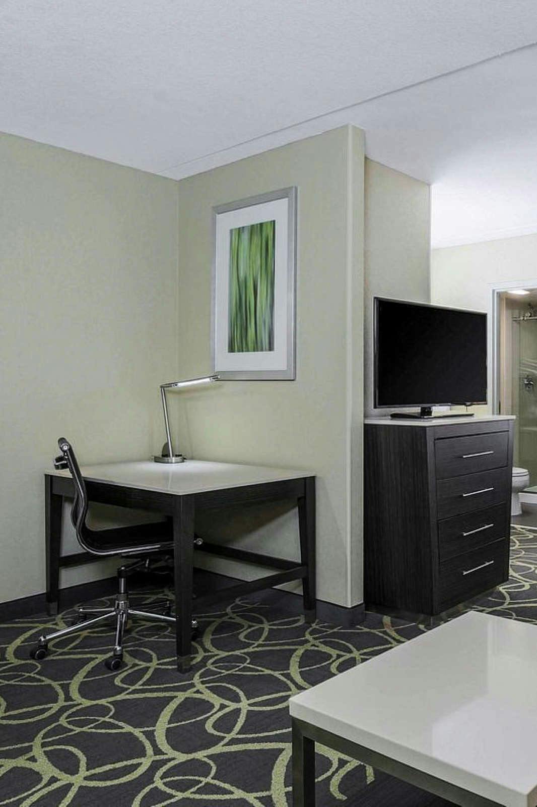 Hotel Springhill Suites Marriott Quail Springs photo 2