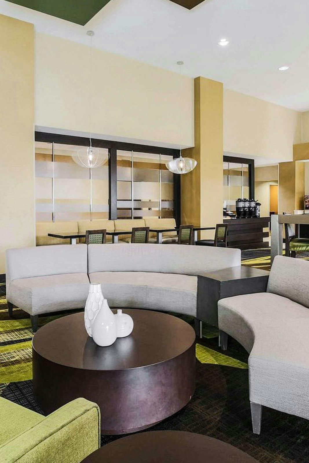 Hotel Springhill Suites Marriott Quail Springs photo 5