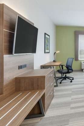 Hotel Holiday Inn Express & Suites Plano The Colony photo 3