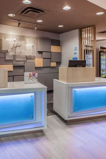 Hotel Holiday Inn Express & Suites Plano The Colony photo 5