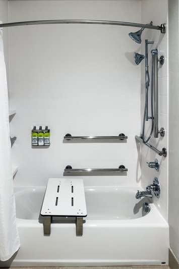 Hotel Holiday Inn Express & Suites Denton Sanger photo 4