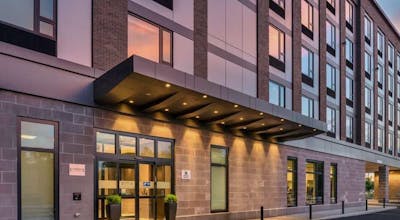 Holiday Inn Express Boston Logan Airport Revere