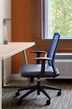 Hotel Holiday Inn Express & Suites Asheboro photo 3