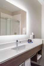 Hotel Holiday Inn Express & Suites Asheboro photo 5