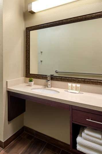 Hotel Staybridge Suites Anaheim At The Park photo 4