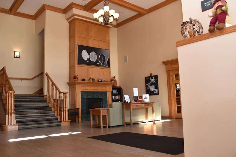 Independent (Sphc) Port Wisconsin Inn And Suites