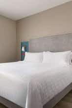 Hotel Avid Hotels Boston Logan Airport Revere photo 1
