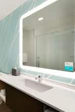 Hotel Avid Hotels Nashville Airport photo 4