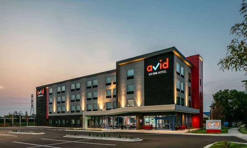 Avid Hotels Roseville Minneapolis North
