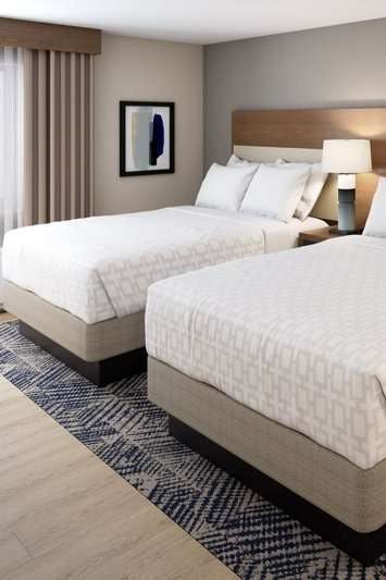 Hotel Candlewood Suites Birmingham Inverness photo 2