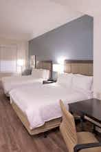 Hotel Candlewood Suites Baltimore Inner Harbor photo 2