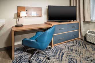 Hotel Candlewood Suites Charleston – Mt. Pleasant photo 2