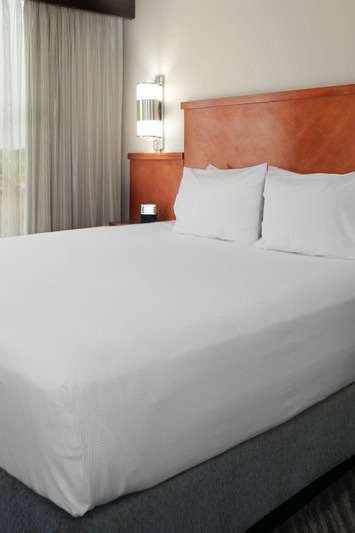 Hotel Candlewood Suites Cincinnati Northeast Mason photo 1