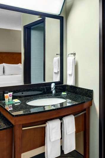 Hotel Candlewood Suites Cincinnati Northeast Mason photo 5