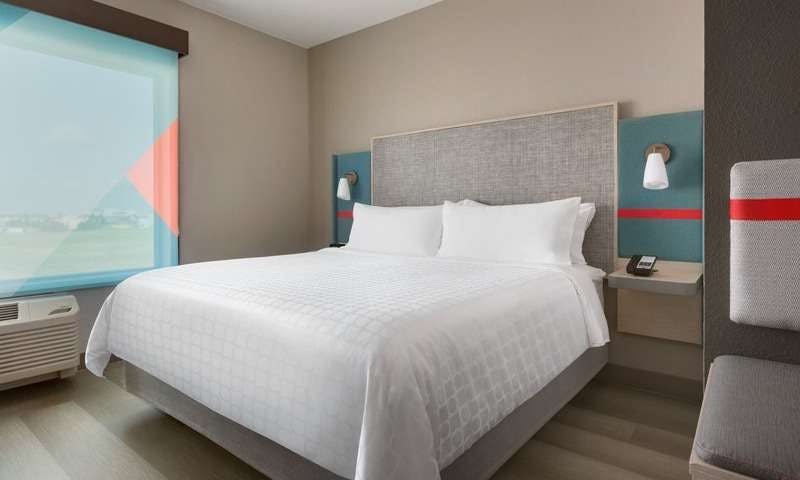 Avid Hotels Tulsa South Medical District