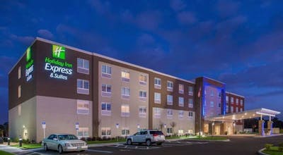 Holiday Inn Express & Suites West Melbourne