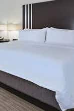 Hotel Holiday Inn Express & Suites Effingham photo 1