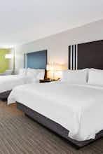 Hotel Holiday Inn Express & Suites Effingham photo 2