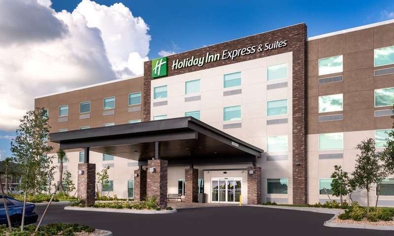 Holiday Inn Express & Suites Punta Gorda
