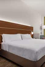 Hotel Holiday Inn Express & Suites Punta Gorda photo 1