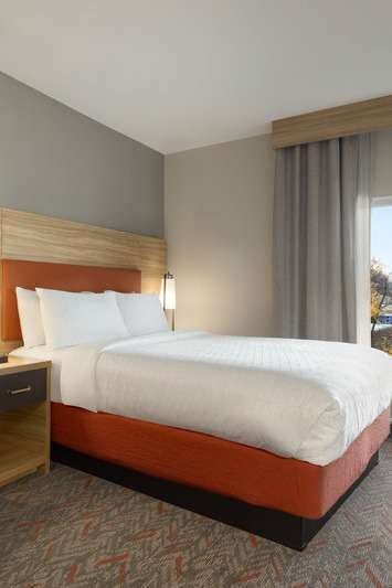 Hotel Candlewood Suites Lexington Medical District photo 1