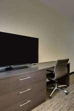 Hotel Candlewood Suites Wichita East photo 2