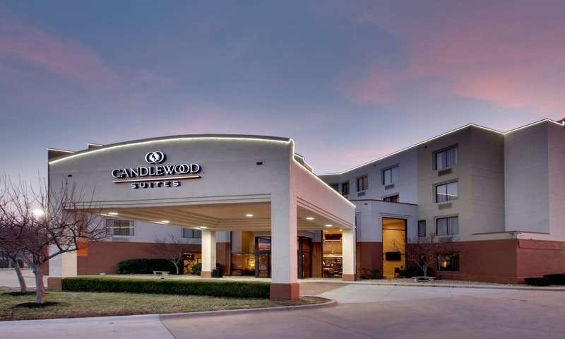 Candlewood Suites Wichita East