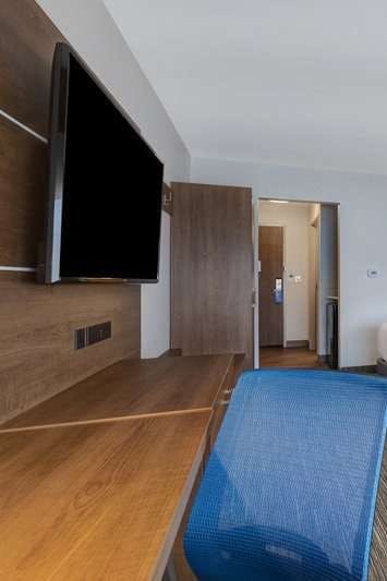 Hotel Holiday Inn Express & Suites Grand Rapids South Wyoming photo 3