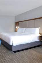 Hotel Holiday Inn Express & Suites Grand Rapids South Wyoming photo 1