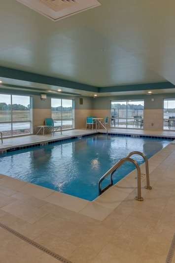 Hotel Holiday Inn Express & Suites Union City photo 5