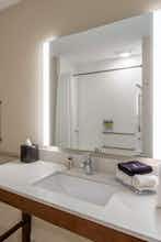 Hotel Candlewood Suites Fargo South Medical Center photo 5