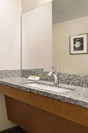 Hotel Candlewood Suites Safety Harbor Clearwater Ne photo 4