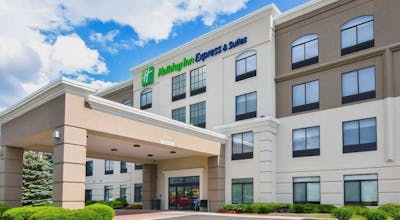 Holiday Inn Express & Suites Indianapolis Northwest