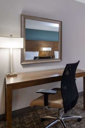 Hotel Staybridge Suites Sioux City Southeast photo 3