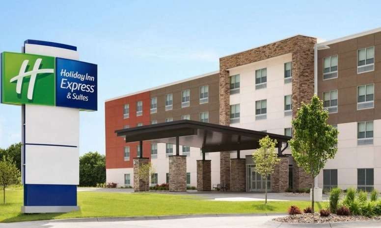 Holiday Inn Express & Suites Onalaska La Crosse Area