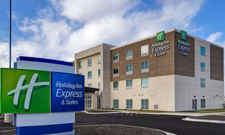 Holiday Inn Express & Suites Ottawa