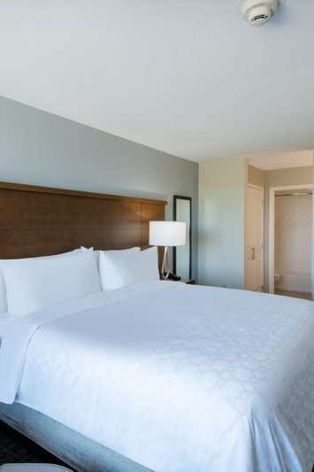 Hotel Staybridge Suites Scottsdale Talking Stick photo 1