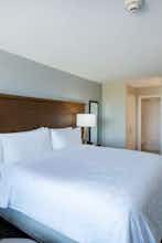 Hotel Staybridge Suites Scottsdale Talking Stick photo 1