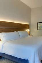 Hotel Holiday Inn Express & Suites Saugerties Hudson Valley photo 1