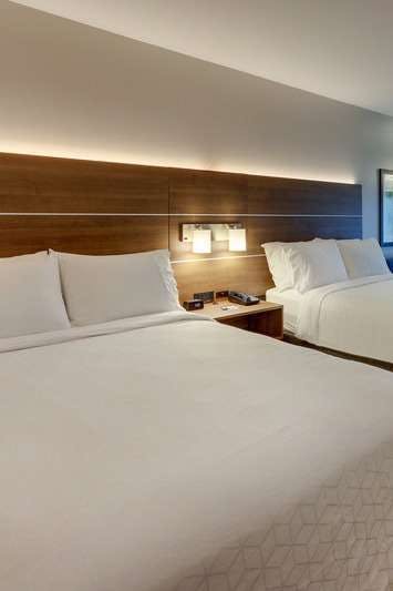 Hotel Holiday Inn Express & Suites Saugerties Hudson Valley photo 2