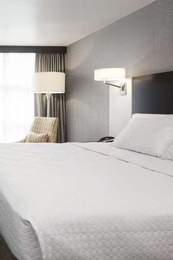 Hotel Crowne Plaza Chicago Sw Burr Ridge photo 1