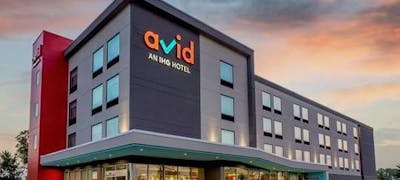 Avid Hotels Milwaukee West Waukesha